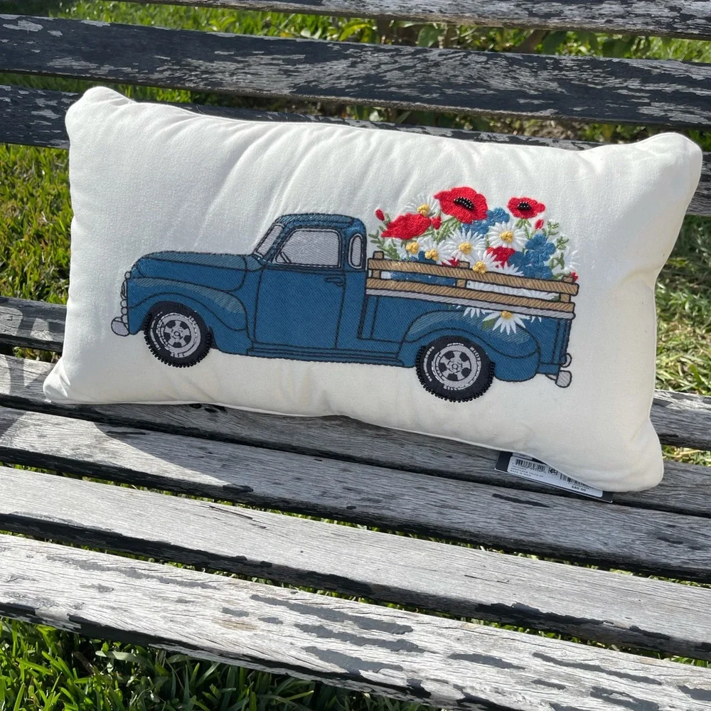 MARTHA STEWART AMERICAN TRUCK DECORATIVE PILLOW embroidered Rectangle new